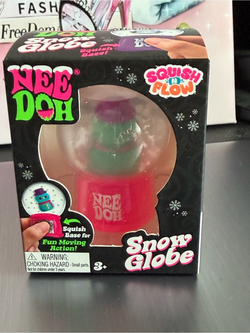 Nee Doh Squish 'n Flow Snow Globe - Pink and Green Authentic